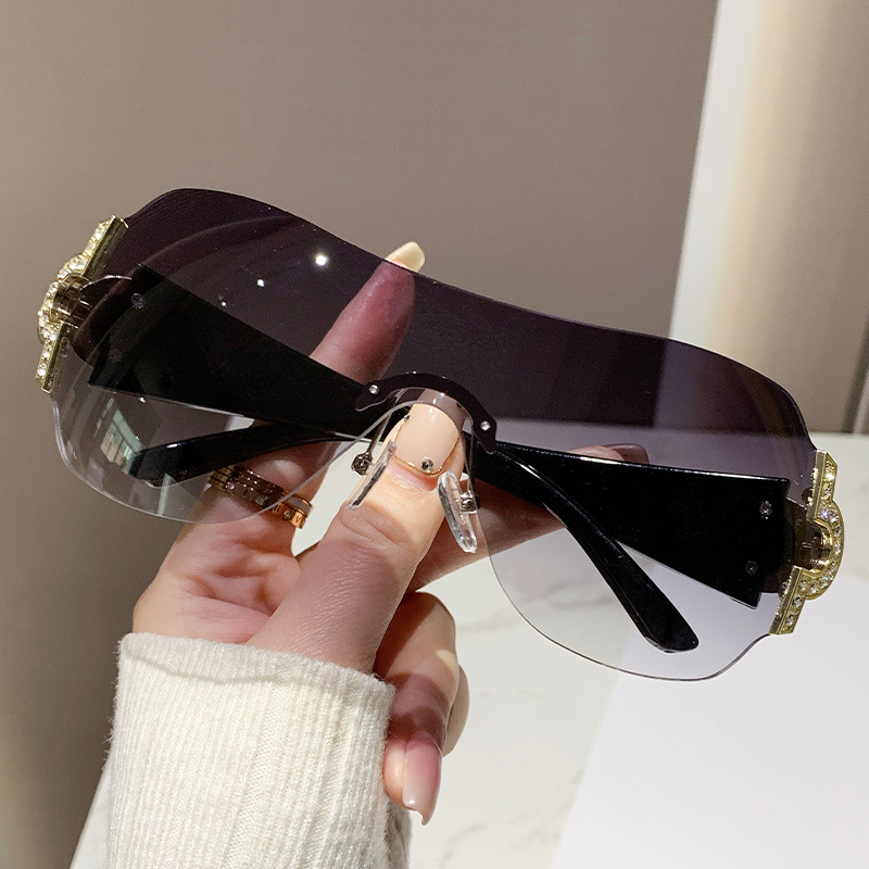 Sunglasses Women Large Frame Y - Men Fashion Photography recensione e prezzo