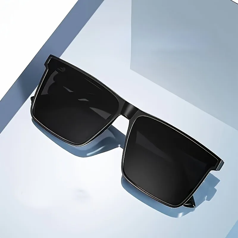 Simple Black Square Fashion Gl - Men Fashion Photography recensione e prezzo